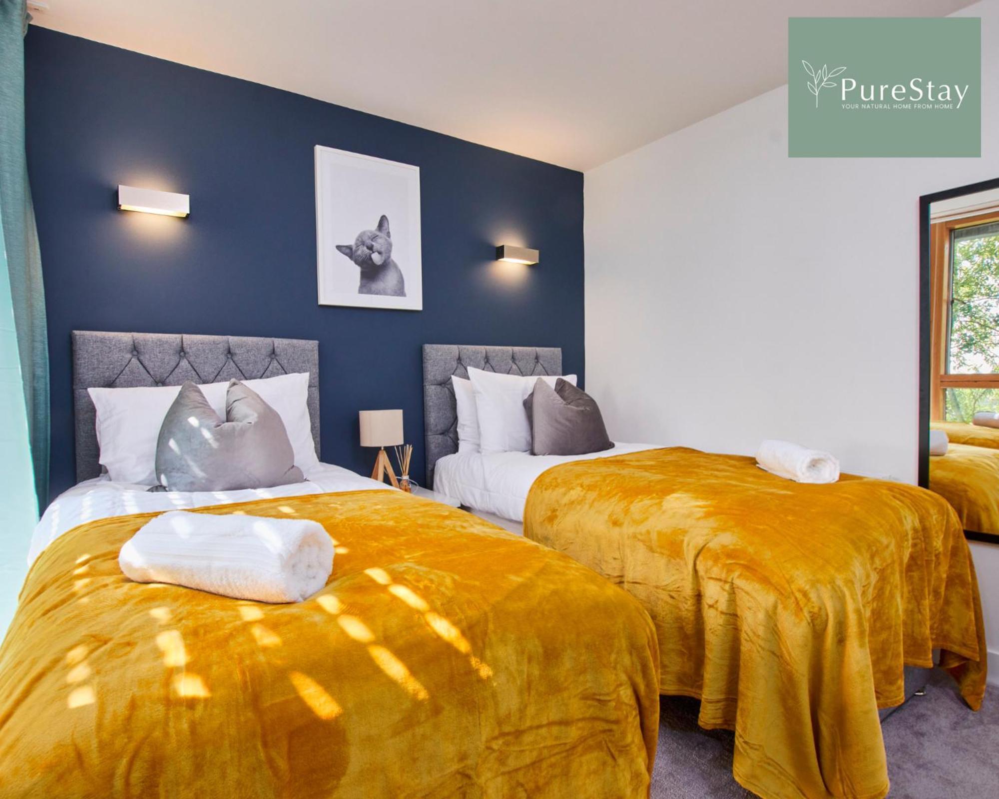 Beautiful Four Bed House By Purestay Short Lets & Serviced Accommodation Coventry With Parking Zewnętrze zdjęcie
