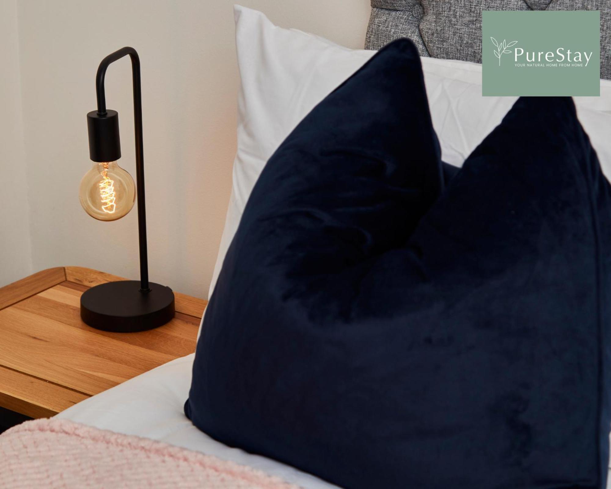 Beautiful Four Bed House By Purestay Short Lets & Serviced Accommodation Coventry With Parking Zewnętrze zdjęcie