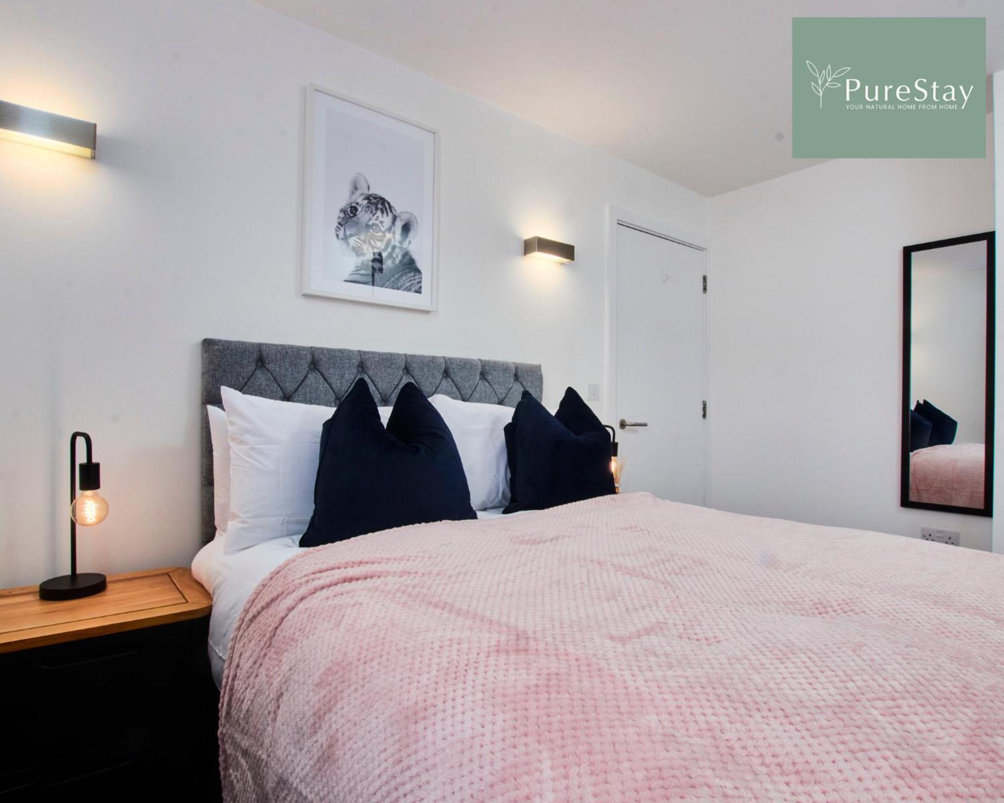 Beautiful Four Bed House By Purestay Short Lets & Serviced Accommodation Coventry With Parking Zewnętrze zdjęcie