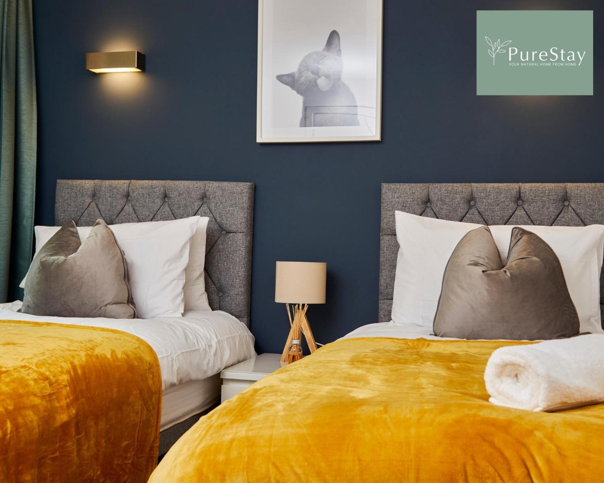 Beautiful Four Bed House By Purestay Short Lets & Serviced Accommodation Coventry With Parking Zewnętrze zdjęcie