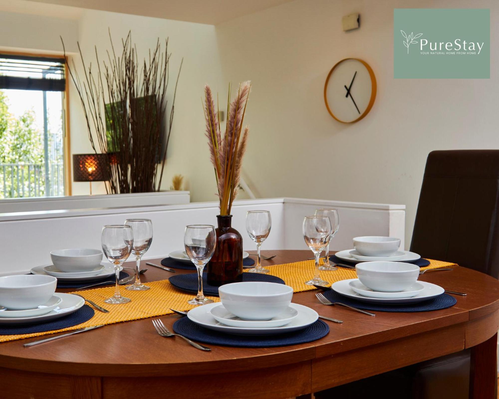 Beautiful Four Bed House By Purestay Short Lets & Serviced Accommodation Coventry With Parking Zewnętrze zdjęcie