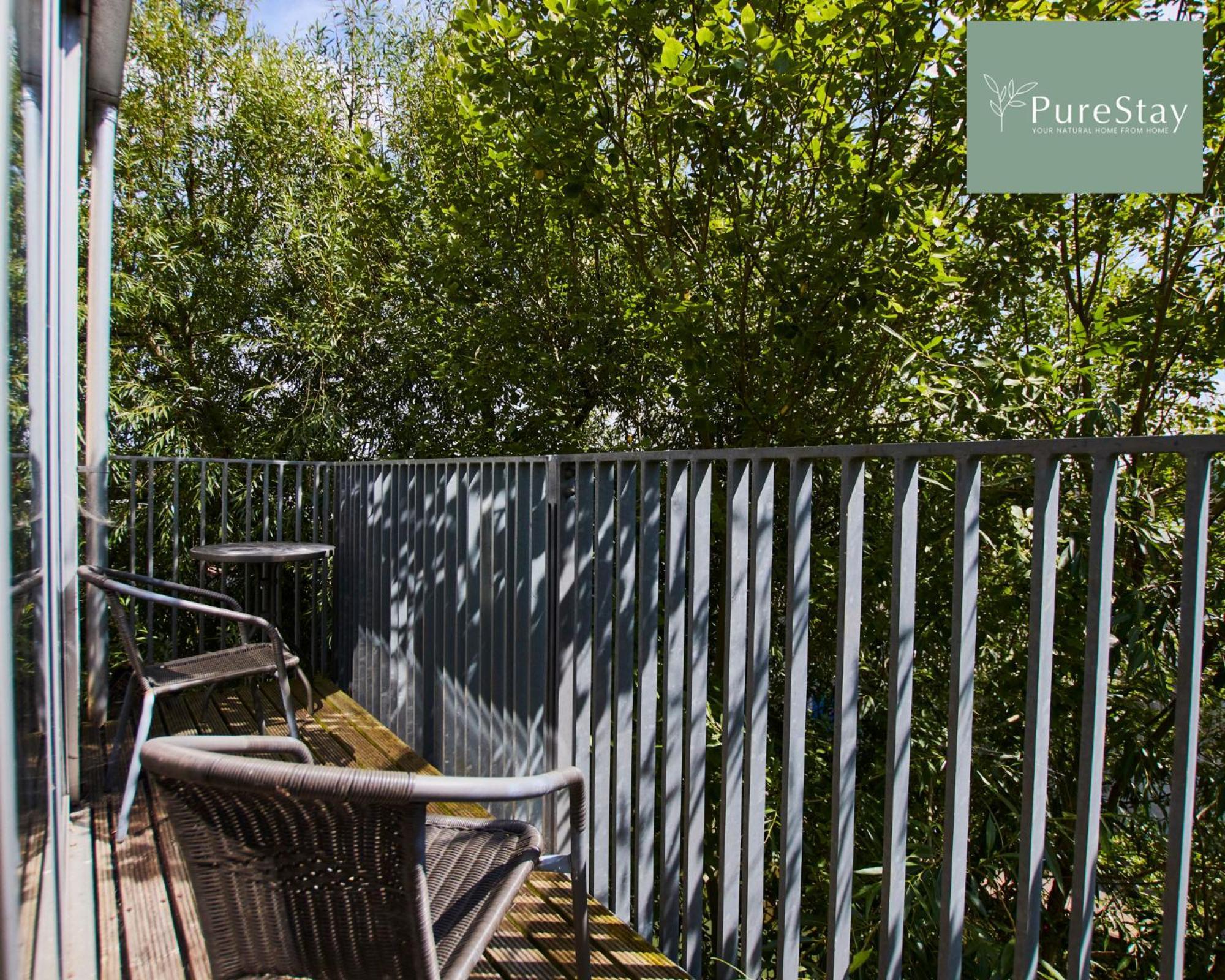 Beautiful Four Bed House By Purestay Short Lets & Serviced Accommodation Coventry With Parking Zewnętrze zdjęcie
