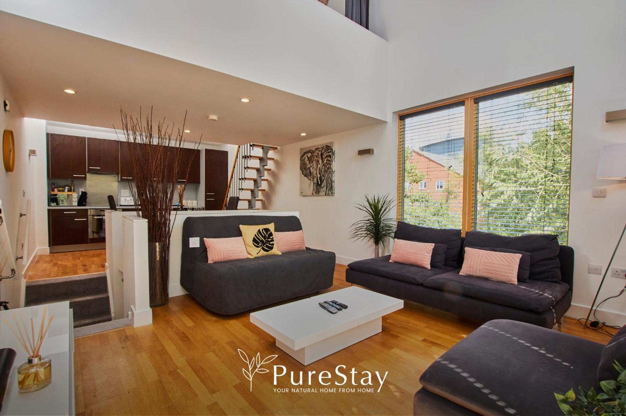 Beautiful Four Bed House By Purestay Short Lets & Serviced Accommodation Coventry With Parking Zewnętrze zdjęcie