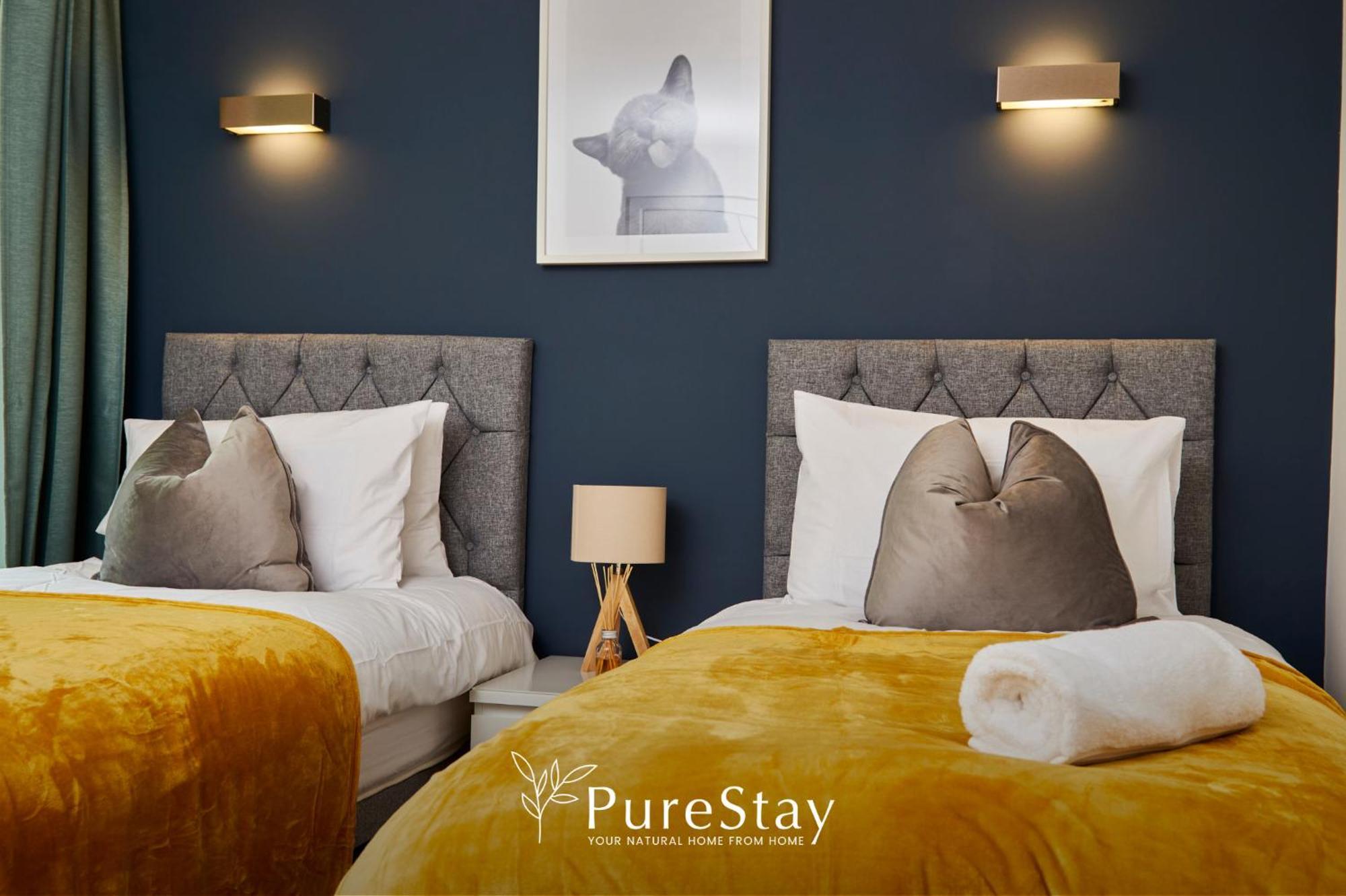Beautiful Four Bed House By Purestay Short Lets & Serviced Accommodation Coventry With Parking Zewnętrze zdjęcie