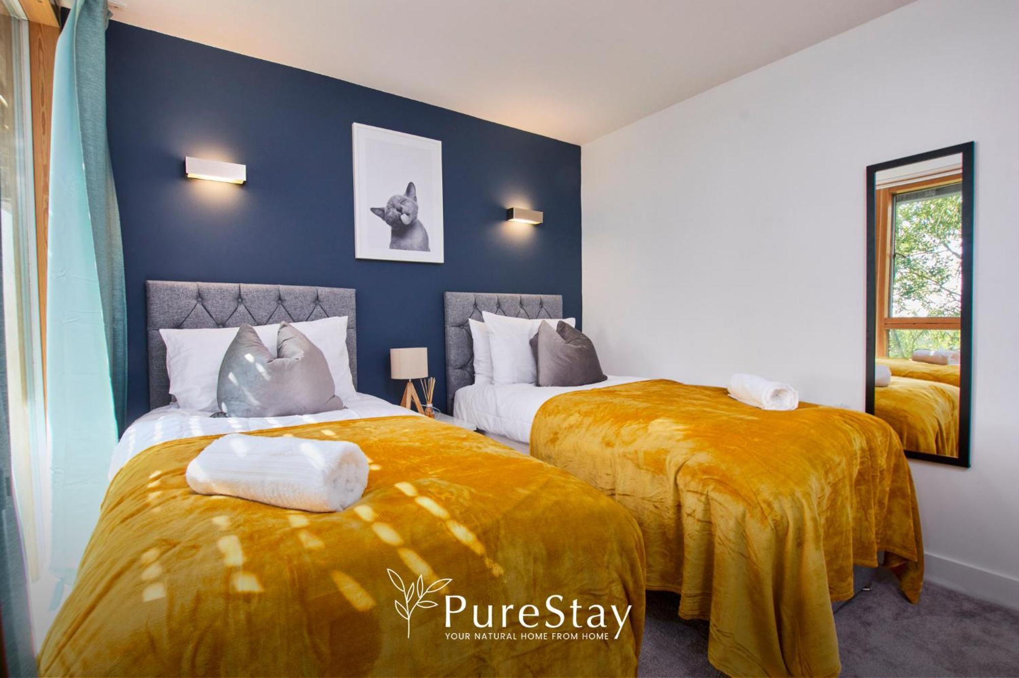 Beautiful Four Bed House By Purestay Short Lets & Serviced Accommodation Coventry With Parking Zewnętrze zdjęcie